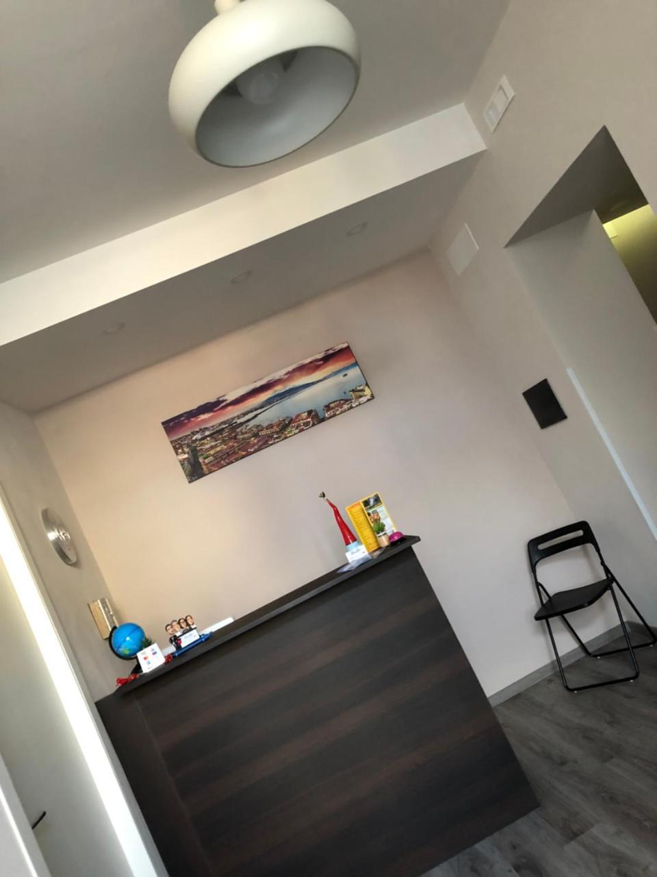 B&B Materdei 14 Наполи Екстериор снимка