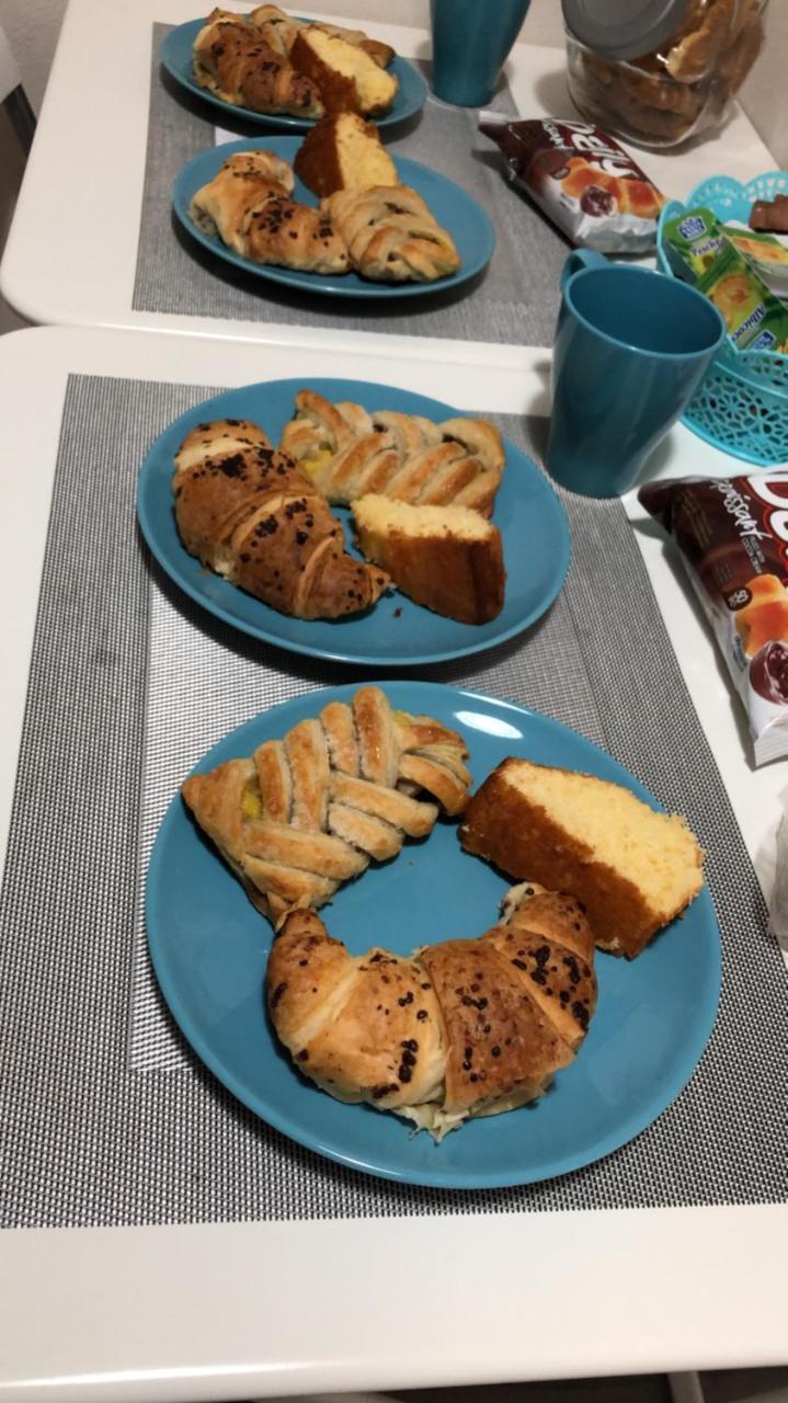 B&B Materdei 14 Наполи Екстериор снимка